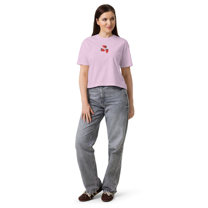 Unisex boxy T-shirt from Eccentric Chemistry with a strawberry dream experiment design in orchid color, front view.